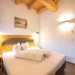 Lägenhet In Brixen Near Lift
