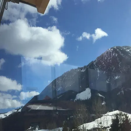 In Brixen Im Thale Near The Area * Feuring