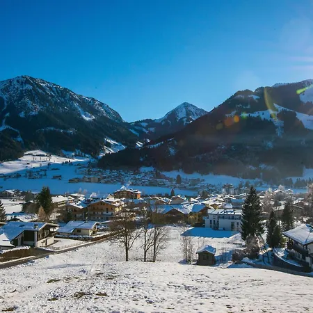 In Brixen Near Lift Appartement Brixen im Thale