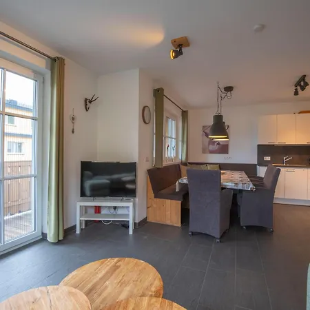 In Brixen Near Lift Daire *