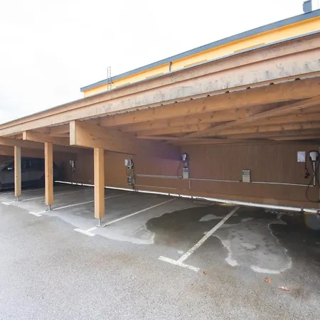 In Brixen Near Lift * Feuring